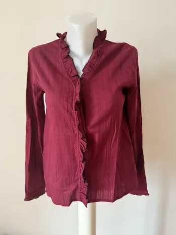 Chemiser neuf avec étiquette taille S bordeaux karl marc john