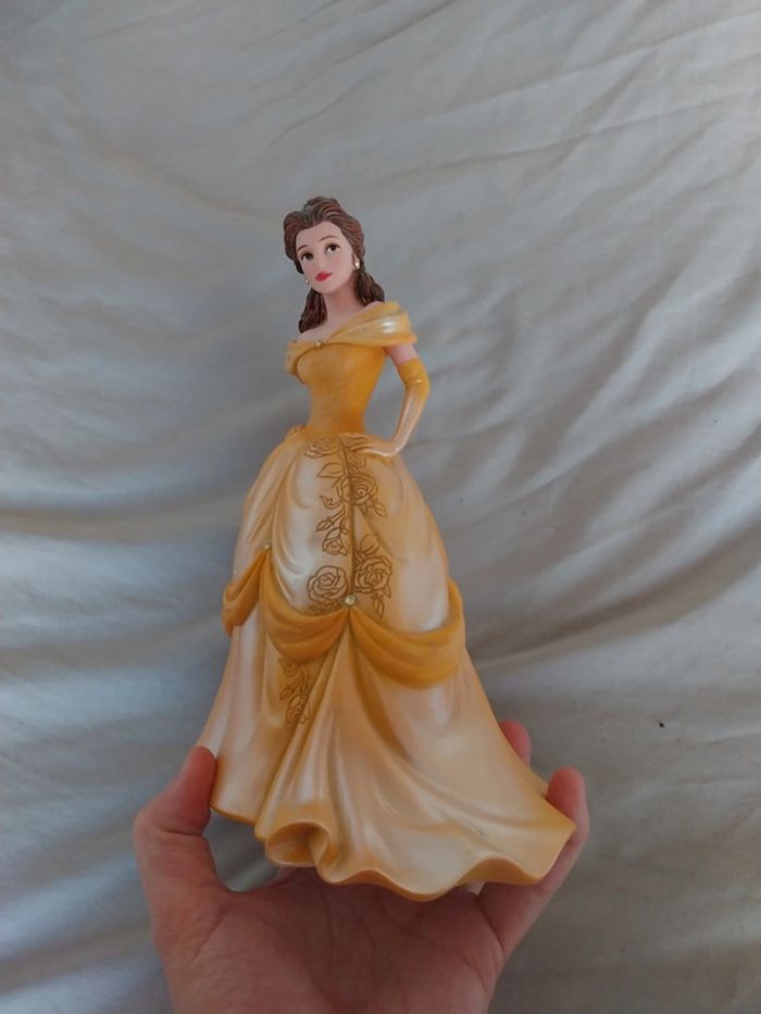Belle figurine - photo numéro 2