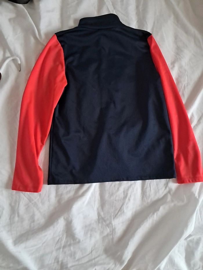 Veste sûrement 8ans - photo numéro 2