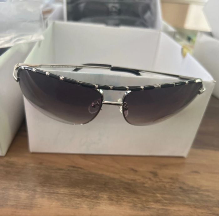 Lunettes - photo numéro 3