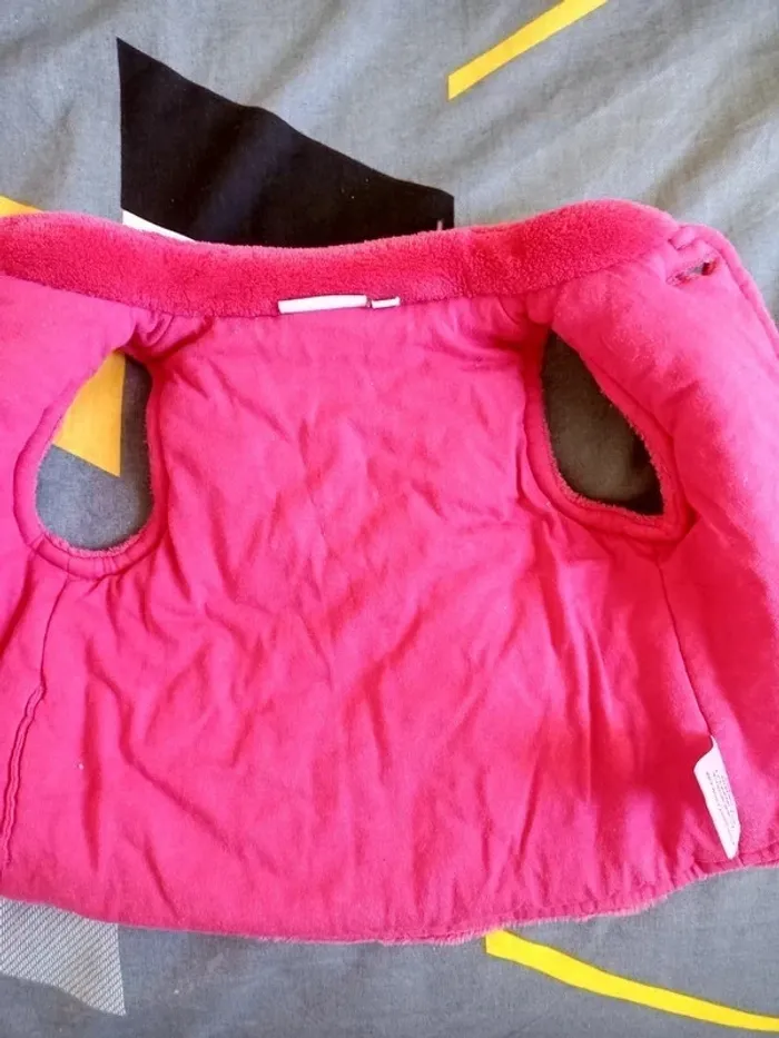 Veste 9 mois - photo numéro 2