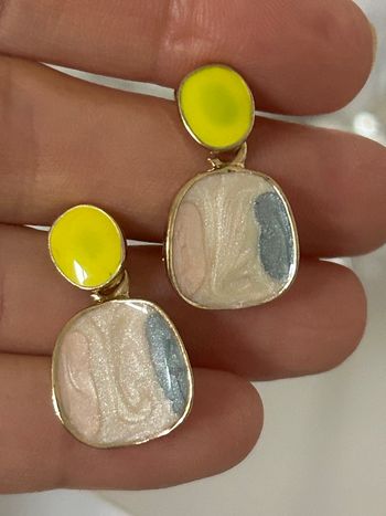 Boucles d’oreilles, pendantes, nacrées