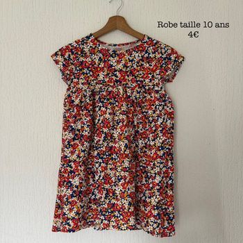 Robe vertbaudet taille 10 ans