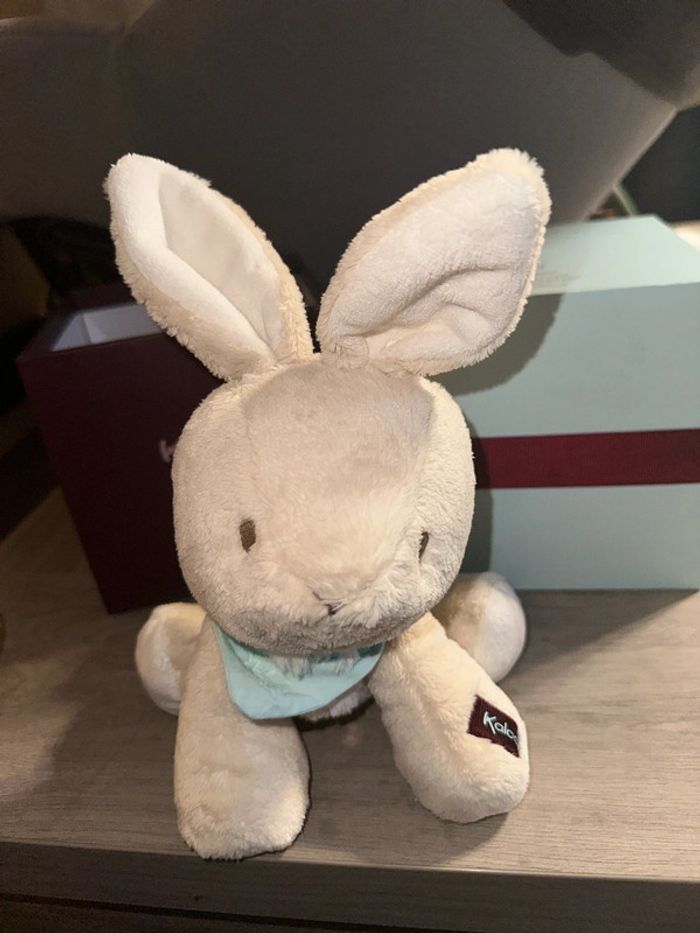 Doudou peluche lapin kaloo praline