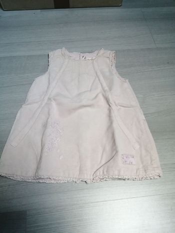 Robe en velours rose pâle 3 mois