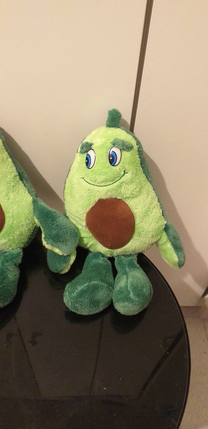 Deux Peluches  avocat - photo numéro 2