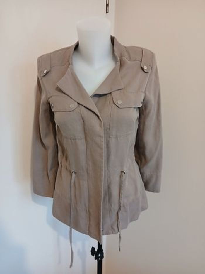 Veste un jour ailleurs taille 0 - photo numéro 2