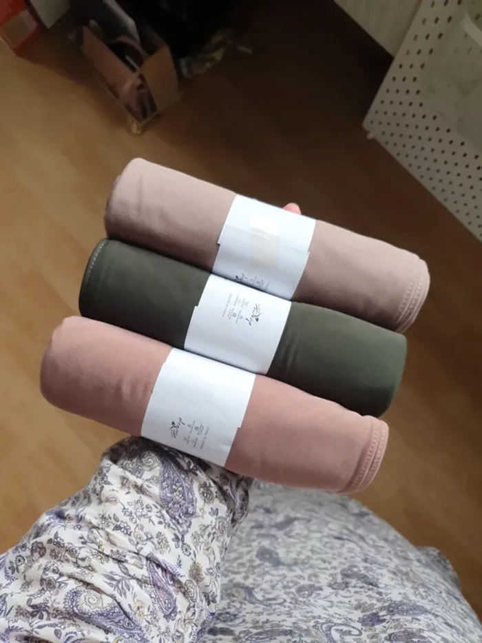 Lot de 3 hijabs/voile en jersey premium luxe neufs - photo numéro 6