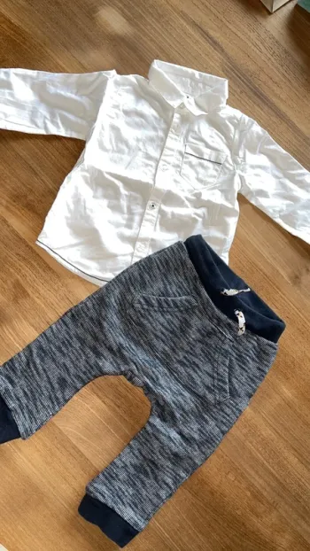 Chemise z 12 mois/ pantalon chaud orchestra 12 mois