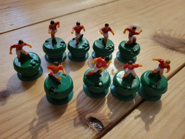8 joueurs subbuteo - photo numéro 4