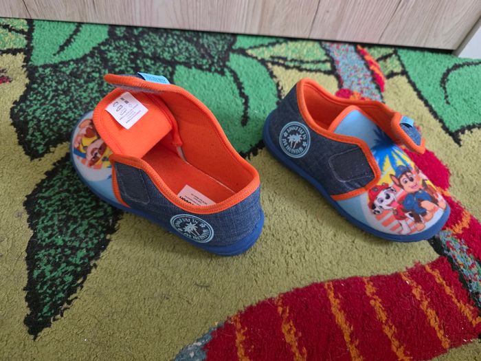 CHAUSSONS GARÇON PAW PATROL BLEU/ORANGE PORTER 1 FOIS TAILLE 28 - photo numéro 5
