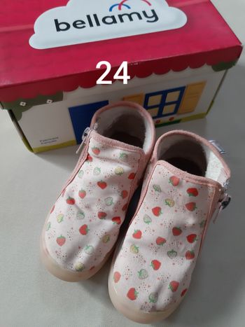 Chaussons Bellamy fille printemps / été - fraises - pointure 24