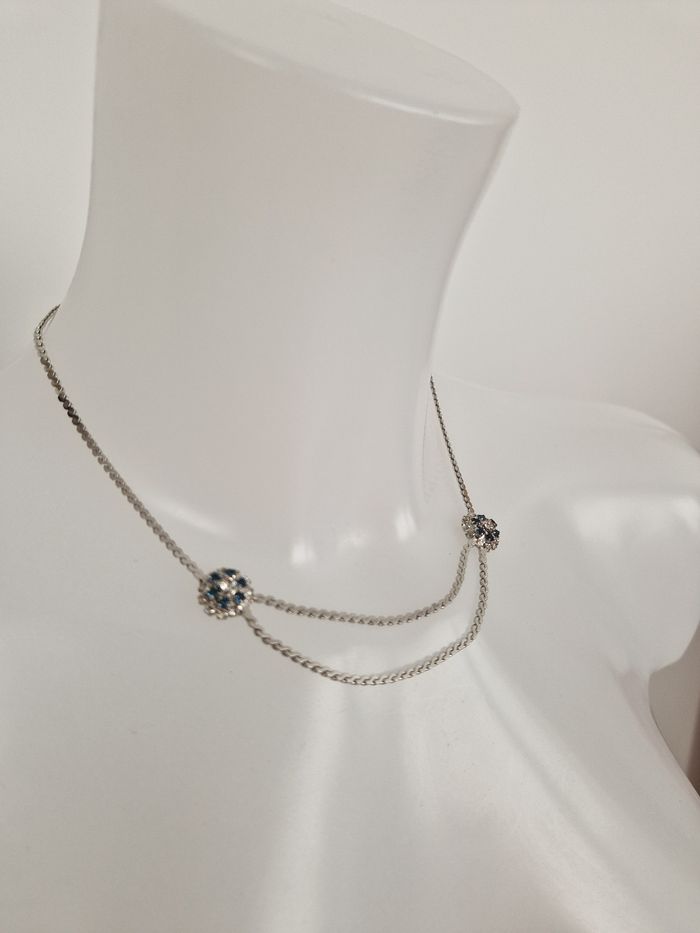 Collier argenté vintage avec pierre couleur saphir - photo numéro 4