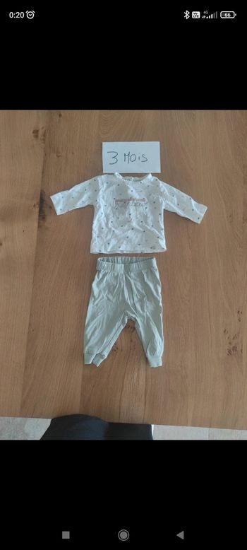 Ensemble bébé fille taille 3 mois pantalon et t-shirt manches longues