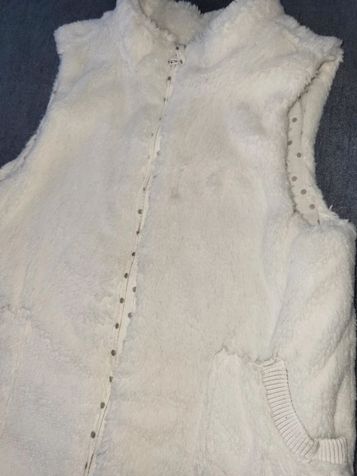 Veste sans manches ultra douce 14ans - photo numéro 2