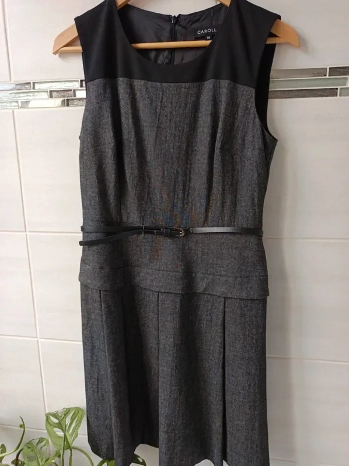 Robe Caroll t.38 laine/viscose