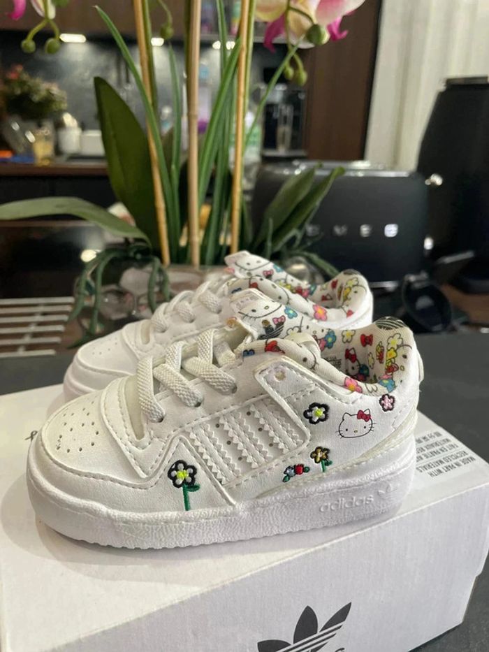 Basket fille adidas hello kitty - photo numéro 2