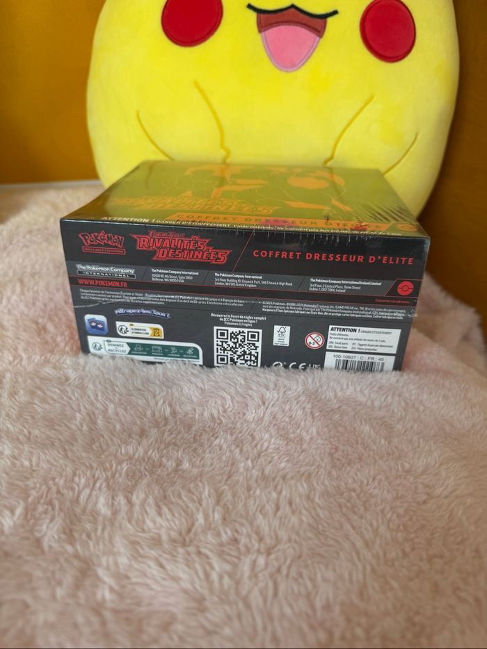 Pokémon ETB Rivalité Destinée EV10 FR 🇫🇷 neuve et scellée - photo numéro 5