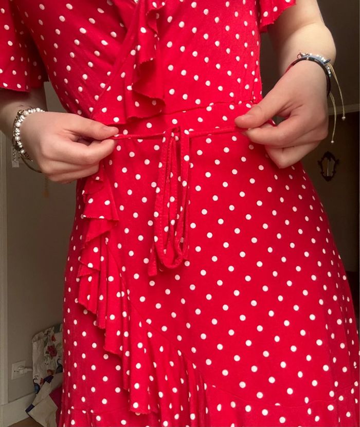 Robe rouge à pois - photo numéro 3