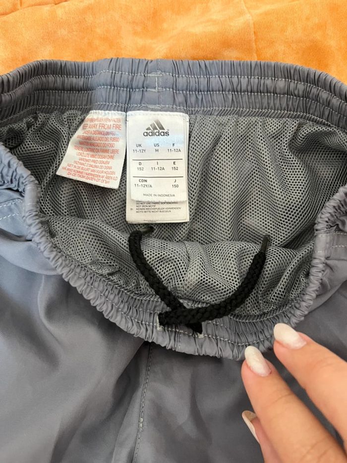 Pantacourt adidas neuf - photo numéro 4