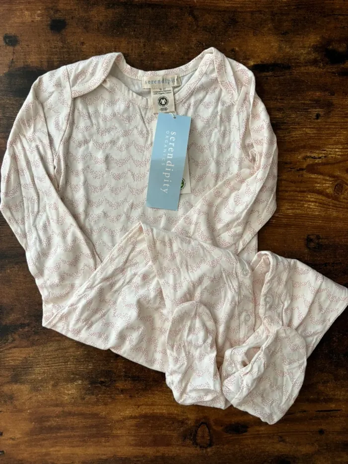 Pyjama à pois roses