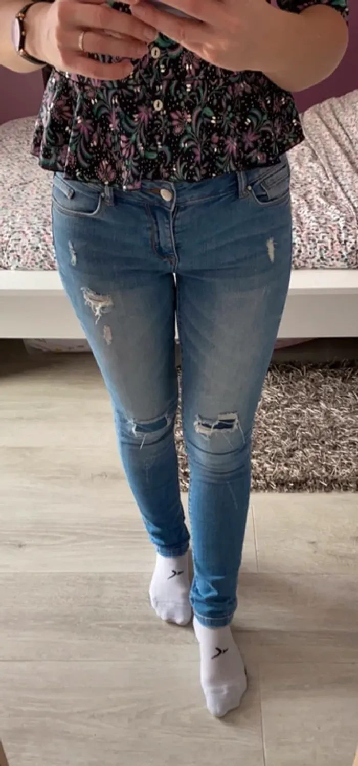 Jeans effet usé cache cache - photo numéro 4