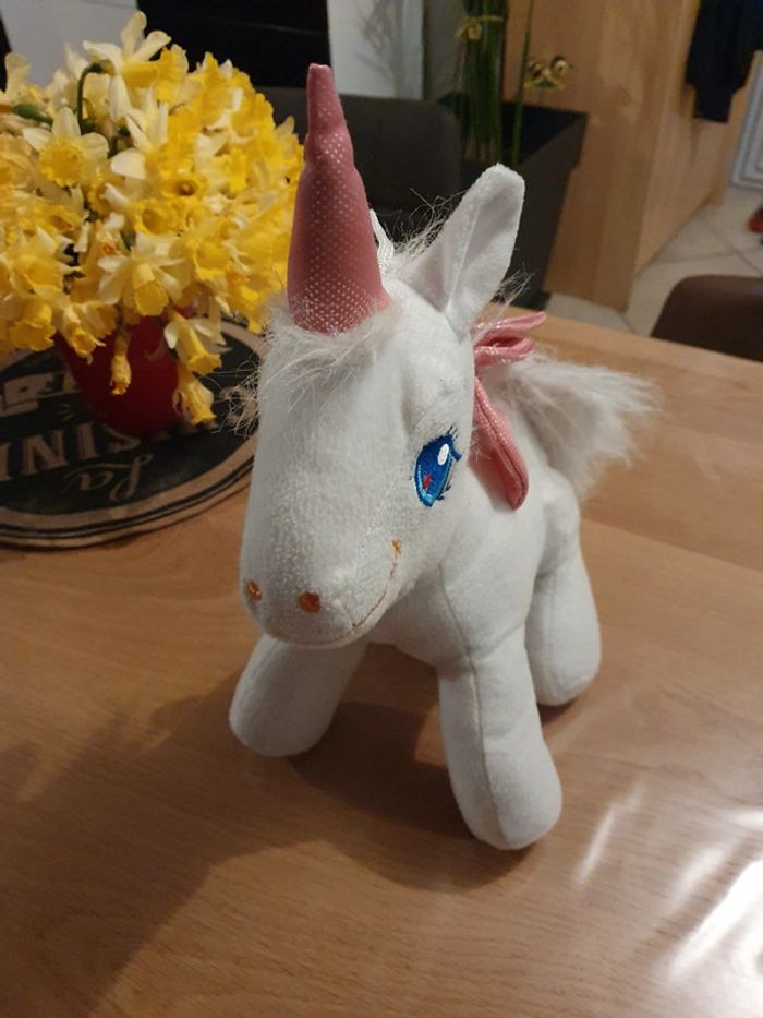 Peluche licorne