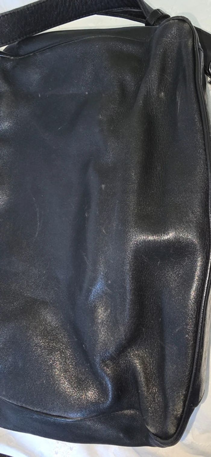Sac besace en cuir vintage (besoins d un Soins - photo numéro 20