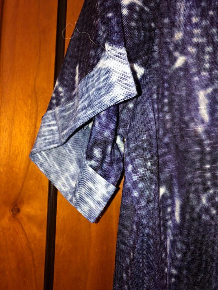 T-shirt 38/40 - photo numéro 4