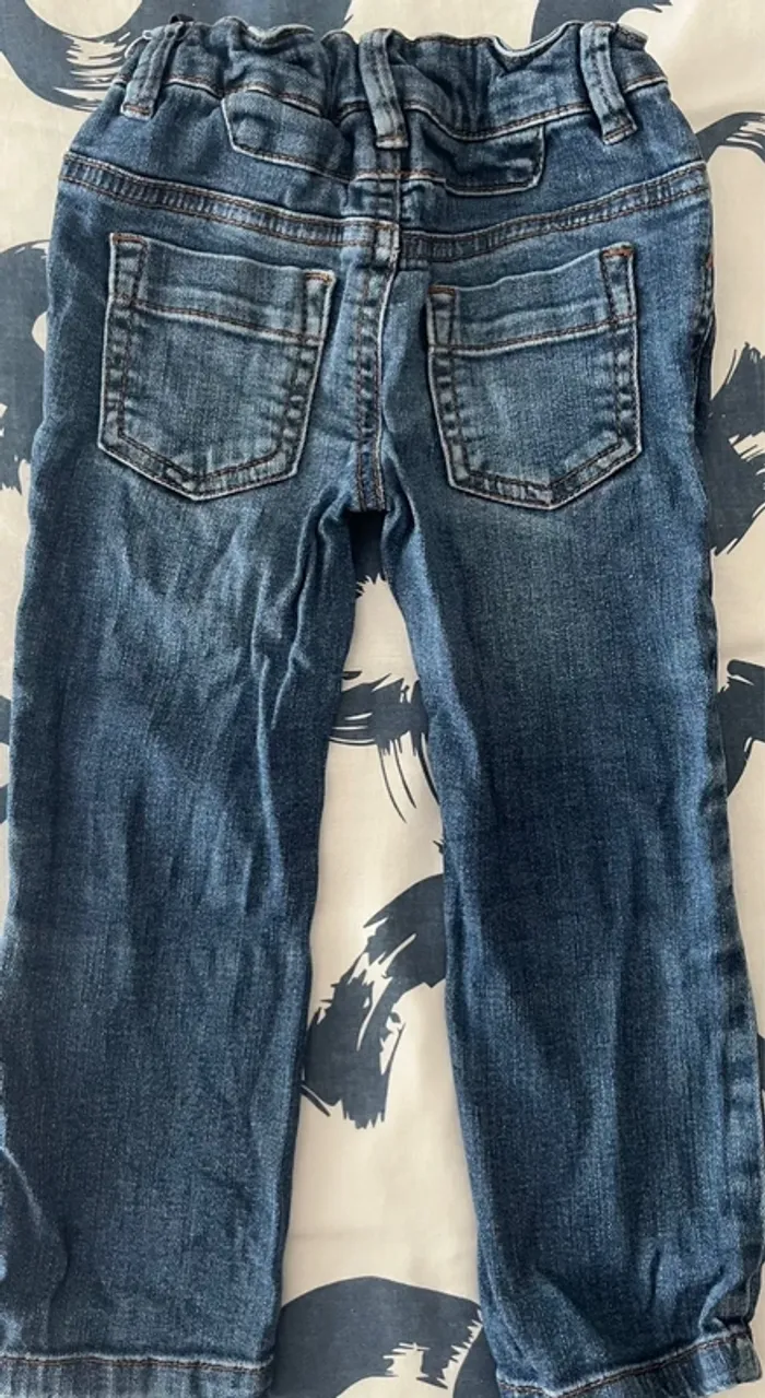 Jean - 24 mois - photo numéro 2