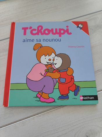 T'choupi aime sa nounou