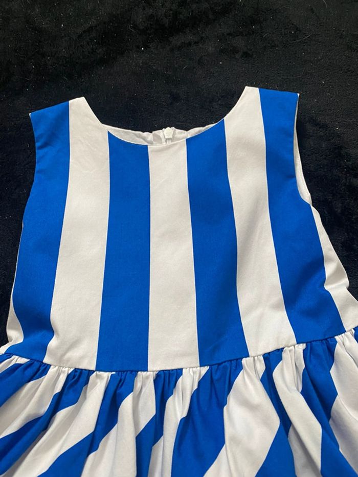 Robe 6 ans - photo numéro 2