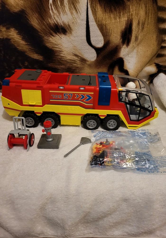 Camion de pompiers playmobil