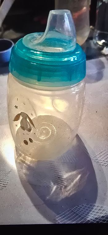 Biberon en plastique 