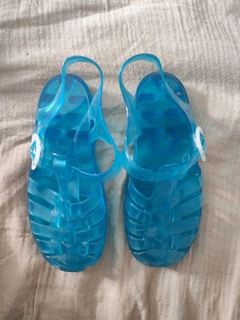 Chaussures d'eau/ méduses pointure 28 🔄