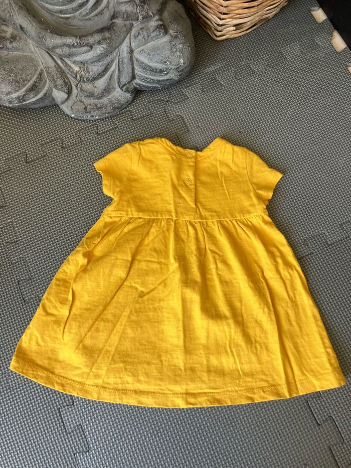 Lot robes été 3 mois - photo numéro 7