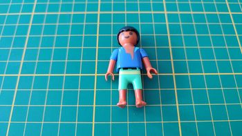 Personnage enfant 30102790 pièce détachée Playmobil 5135 Bateau d'attaque des pirates #B04