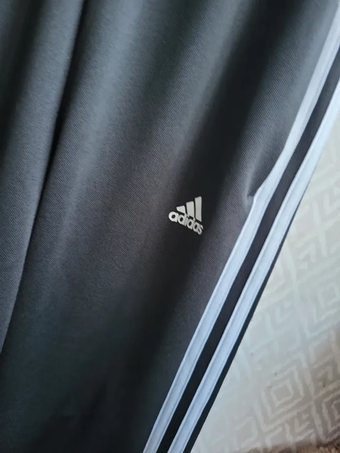 Leggings sport Adidas . - photo numéro 4