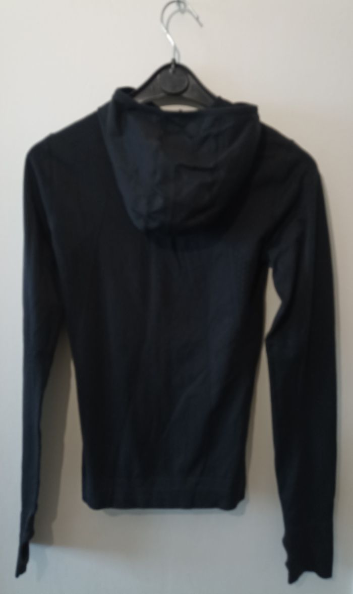 Gilet de sport noir élégant et fonctionnel - Idéal pour vos entraînements ! - photo numéro 6