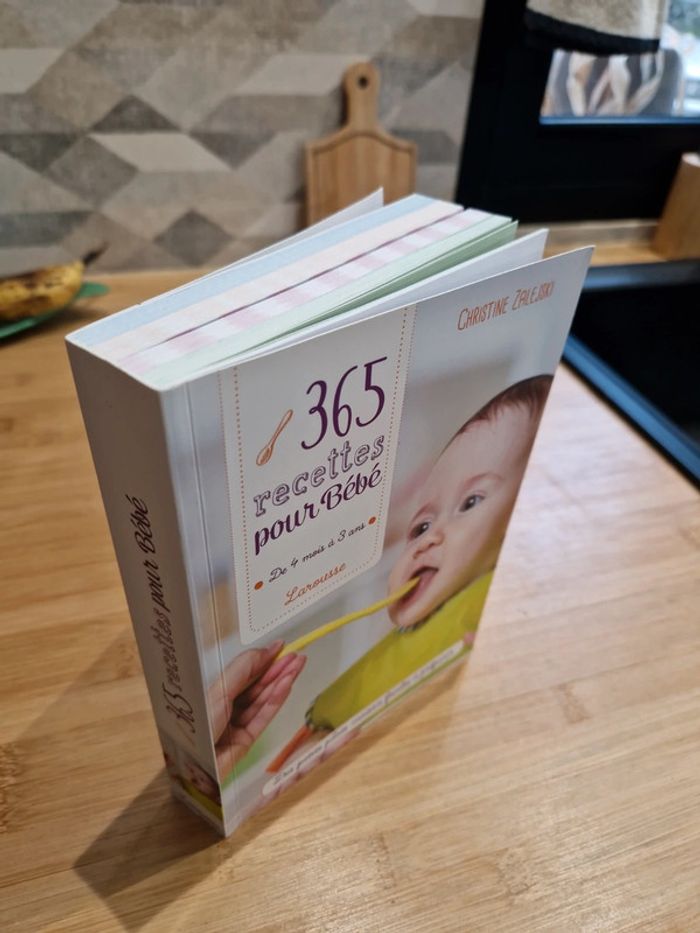 Livre recettes bébé  de 4 mois à 3 ans - photo numéro 2