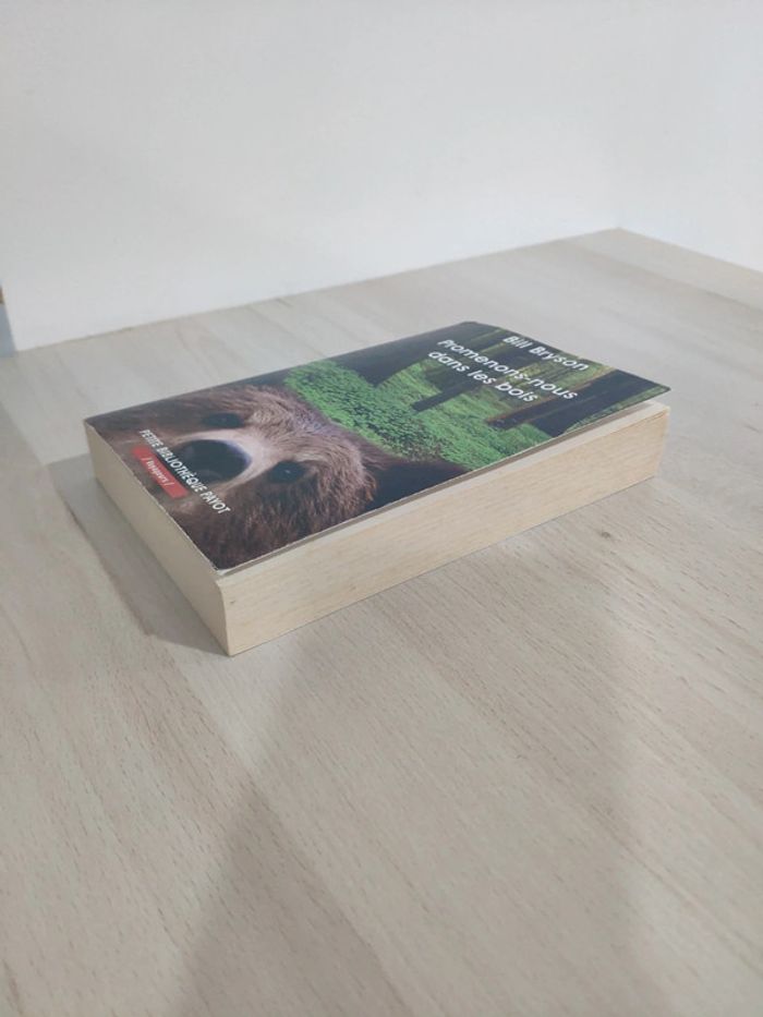 Livre poche Payot Voyageurs Promenons nous dans les bois Bill Bryson - photo numéro 3