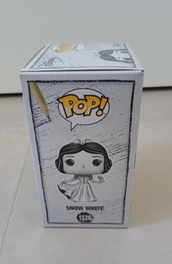 Figurine pop blanche neige - photo numéro 2