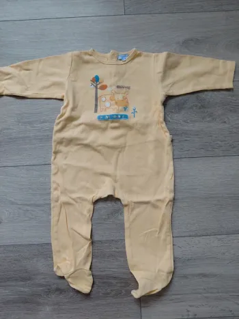 Pyjama  grenouillère 18 mois