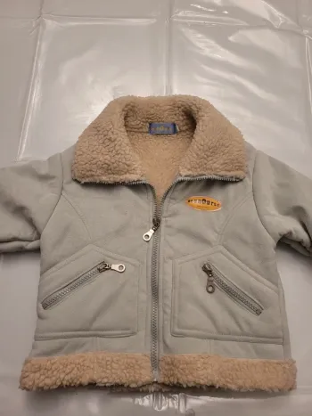 Manteau façon peau de mouton 2 ans