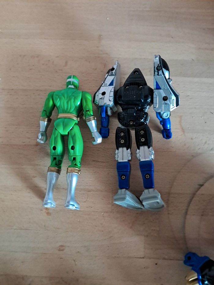 Lot de 5 Power Rangers 99,2000,2001 et 2002 - photo numéro 5