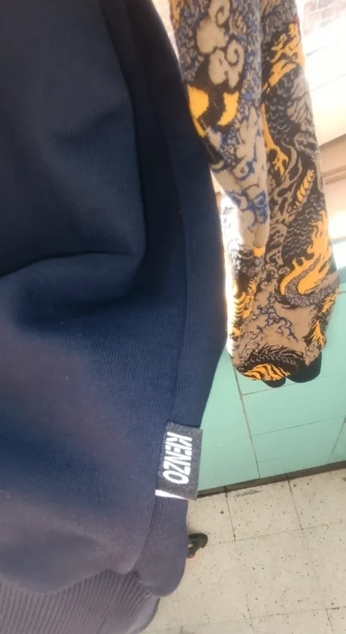 Sweat Bleu à capuche imprimé Kenzo - photo numéro 6