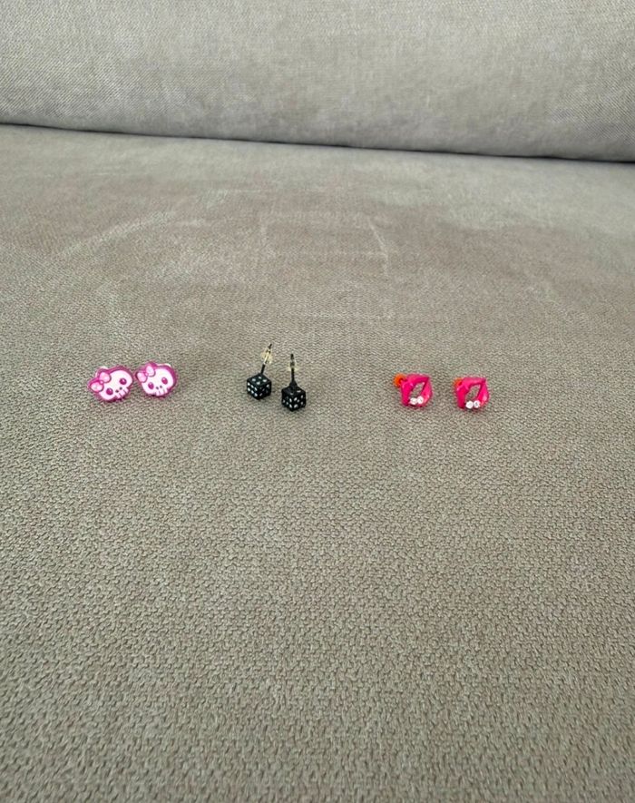 Lot boucles d'oreilles fantaisie - photo numéro 3