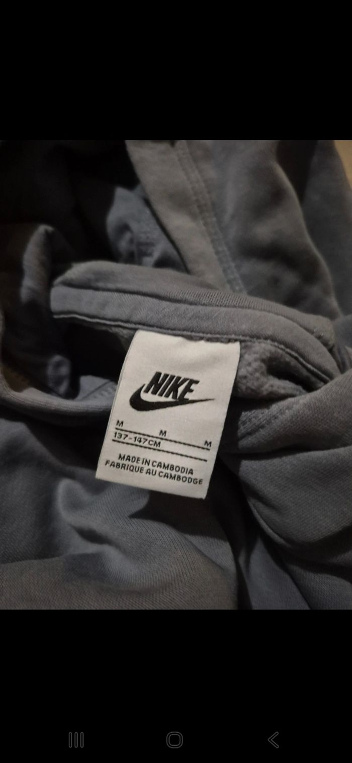 Sweat nike - photo numéro 2