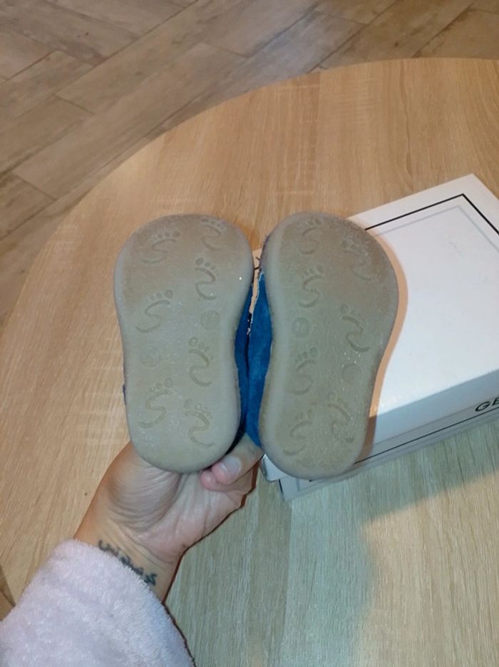 Première chaussures - photo numéro 5