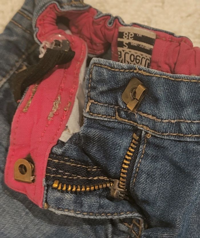 Jean 2ans-86cm Tapé à l'oeil 0€75 -50% dès 2 achetés - photo numéro 2